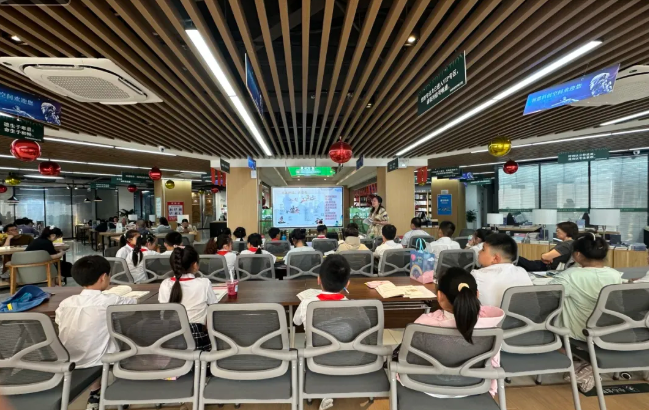 苏超观赛、读书会、青年夜校……树恩科创空间提前进入“书展时间”！